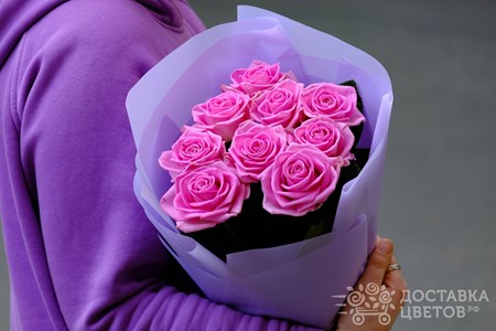 Букет из 9 розовых роз в пленке "Аква"